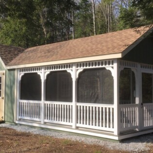 12x28 Wood pond house, 9 lite fiberglass doors, 12x16 screened porch 12x28 Wood pond house, 9 lite fiberglass doors, 12x16 screened porch