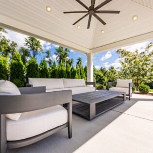 14x18-Caribbean-Vinyl Ceiling_Recessed lights